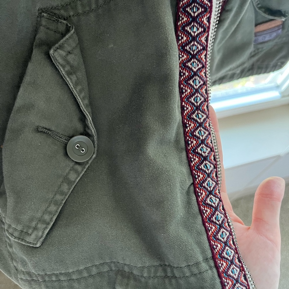 Bomber Jacket - Picture 4 of 4